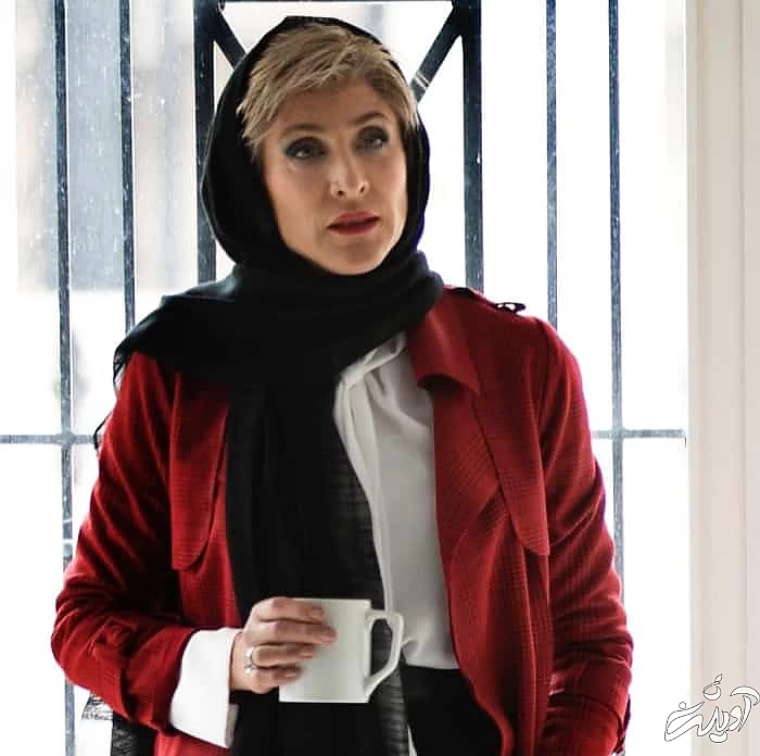 ویشکا آسایش در سریال نهنگ آبی سریال نهنگ آبی